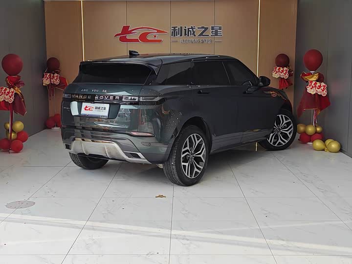 Фото 6 - Land Rover Range Rover Evoque L