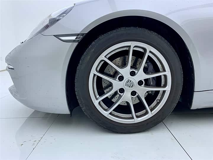 Фото 6 - Porsche 718