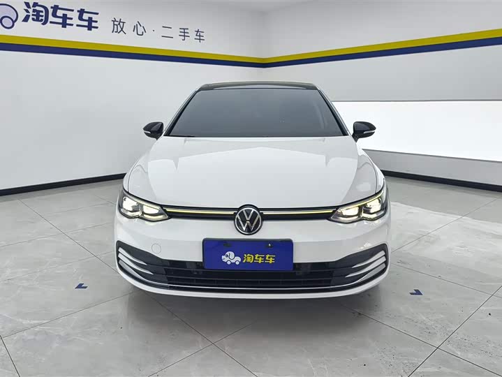 Фото 2 - Volkswagen Golf