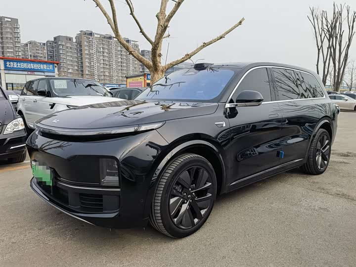 Фото 1 - LiXiang L9