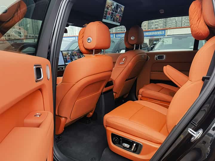 Фото 8 - LiXiang L9