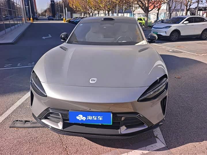 Фото 2 - Xiaomi YU7