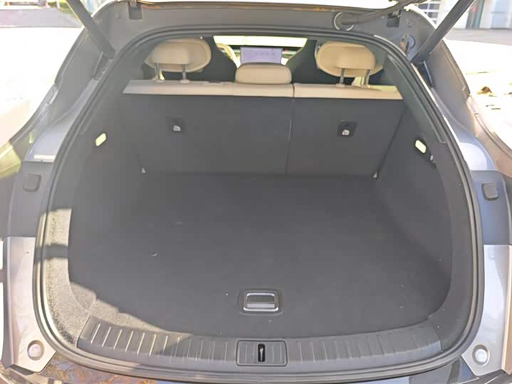 Фото 4 - Xiaomi YU7