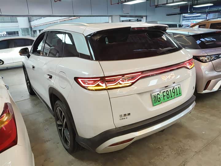 Фото 5 - BYD Song L DM-i Hybrid