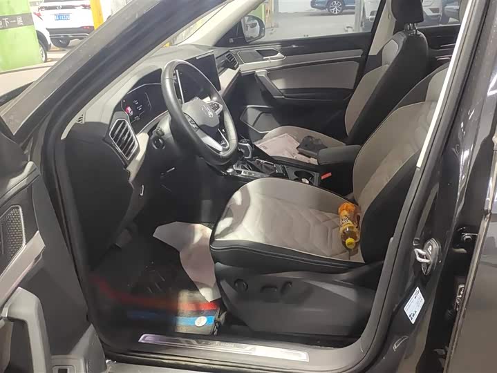 Фото 9 - Volkswagen Tayron