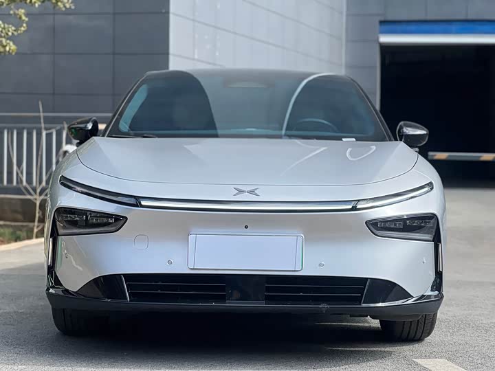 Фото 3 - XPeng F57