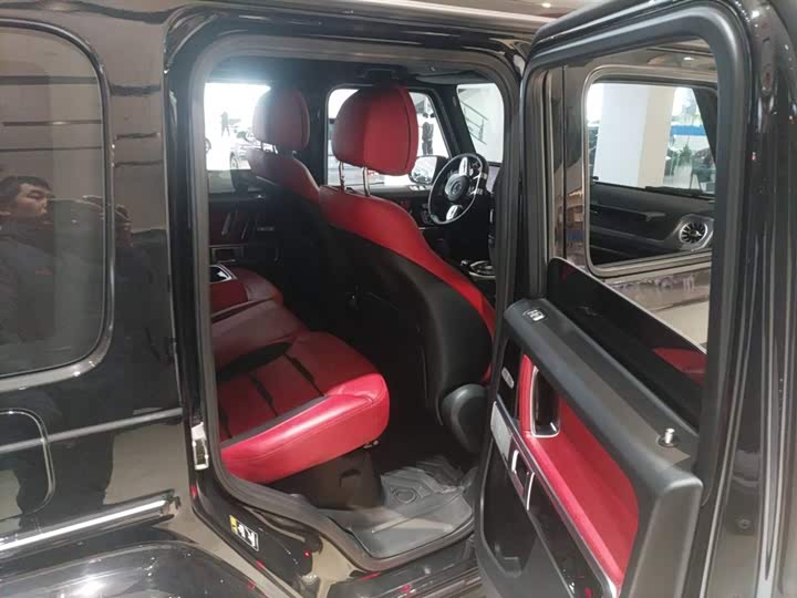 Фото 9 - Mercedes-Benz G-Class AMG