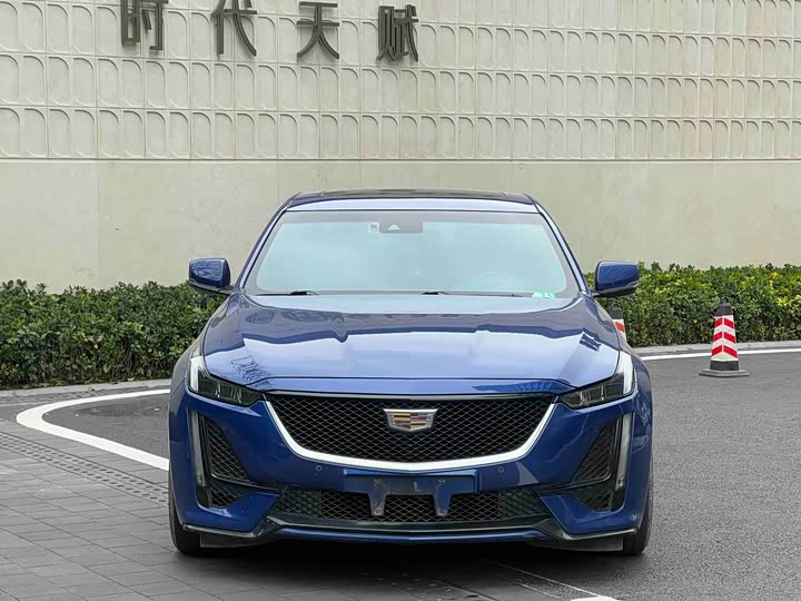 Фото 2 - Cadillac CT5