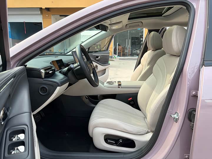 Фото 5 - GAC Aion RT