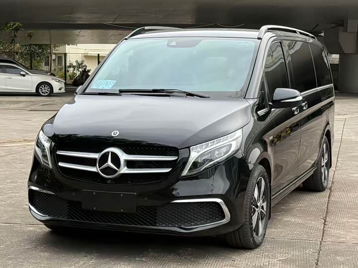 Фото 1 - Mercedes-Benz V-Class