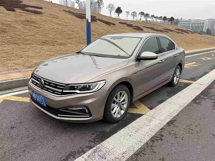 Фото 2 - Volkswagen Bora