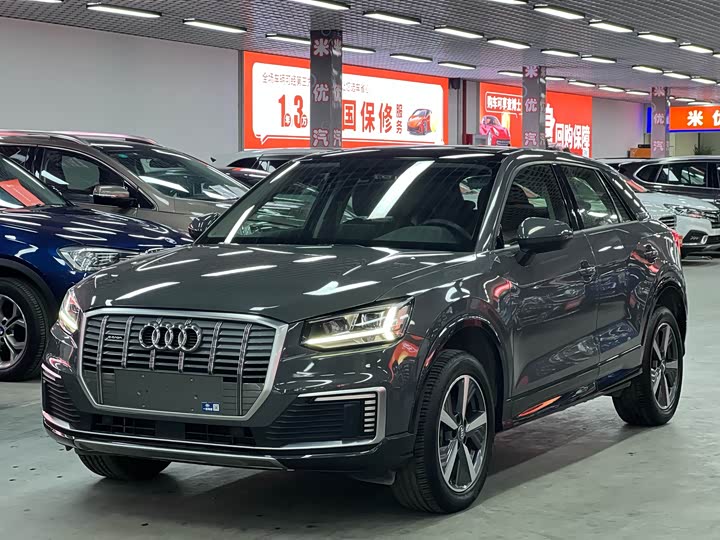 Фото 1 - Audi Q2L e-tron