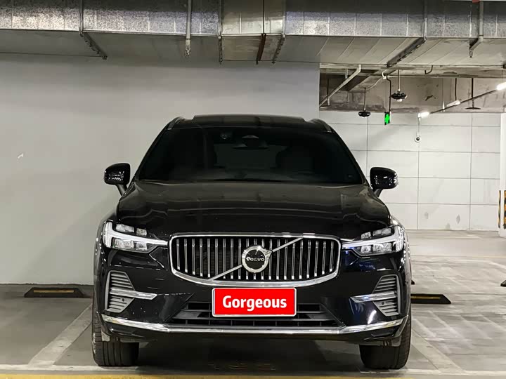 Фото 2 - Volvo XC60