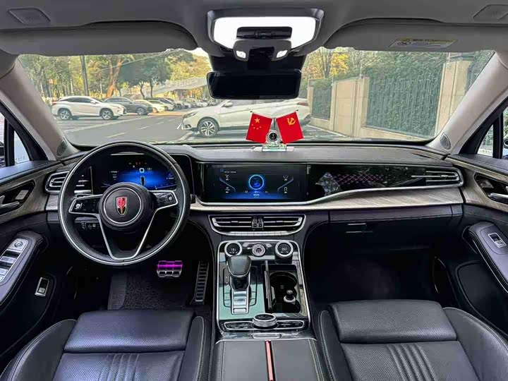 Фото 8 - Hongqi H9