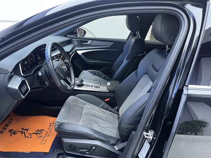 Фото 6 - Audi A6L