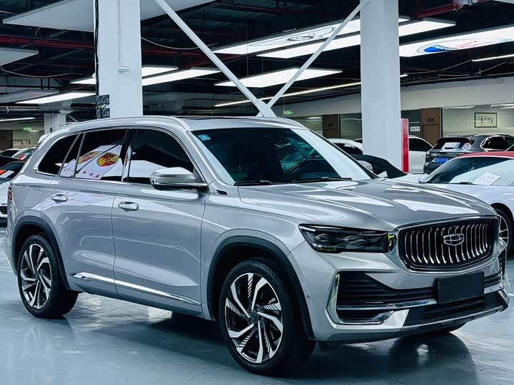 Фото 3 - Geely Monjaro