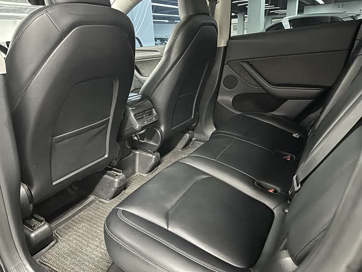 Фото 7 - Tesla Model Y