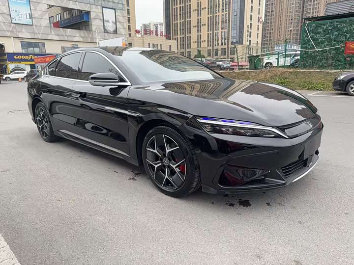 Фото 4 - BYD Han