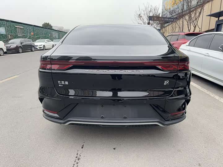 Фото 8 - BYD Han