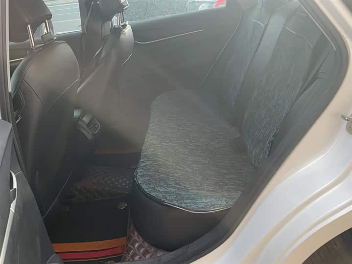 Фото 8 - Buick Excelle GT