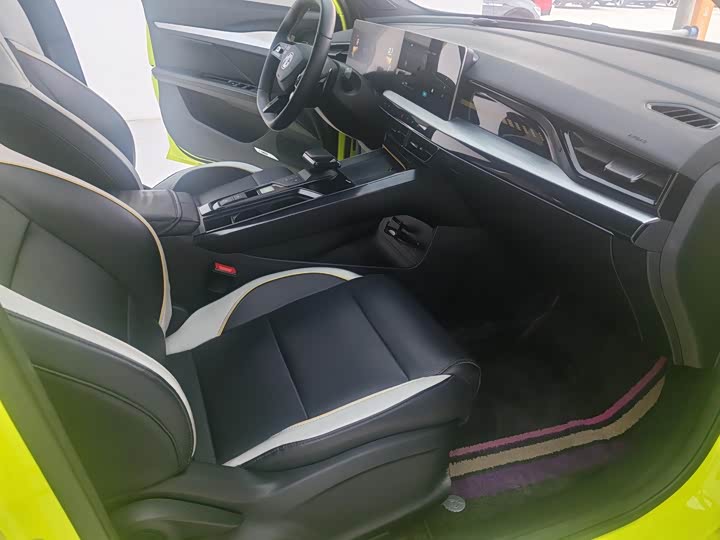 Фото 8 - MG Motor 5 Scorpio