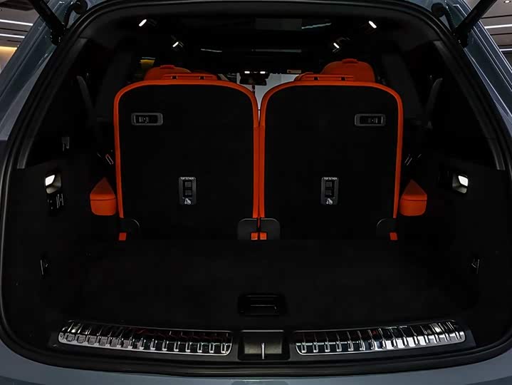 Фото 7 - LiXiang L8