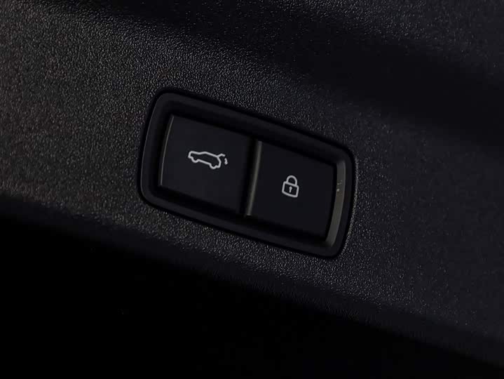 Фото 8 - LiXiang L8