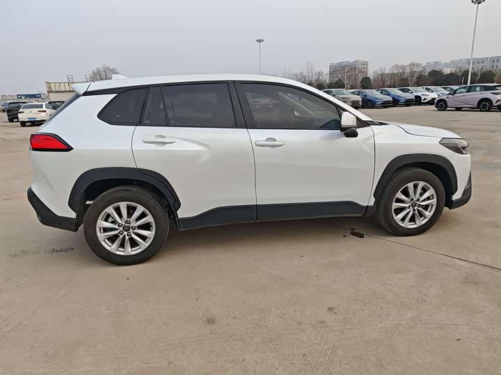 Фото 7 - Toyota Corolla Cross