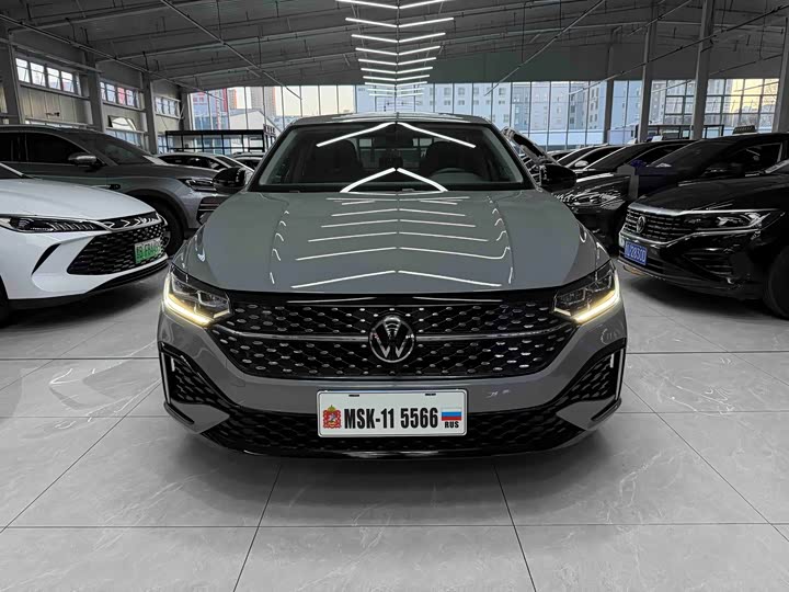 Фото 2 - Volkswagen Lavida