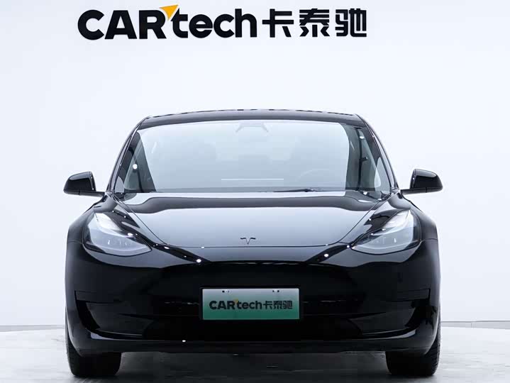 Фото 5 - Tesla Model 3