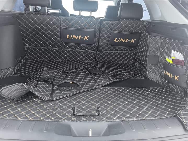 Фото 4 - Changan UNI-K