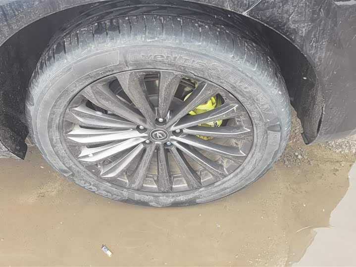 Фото 6 - Changan UNI-K