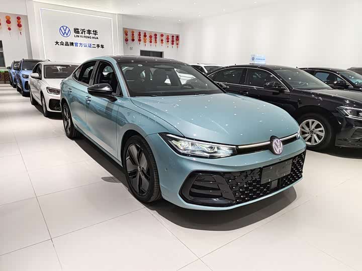 Фото 3 - Volkswagen Passat