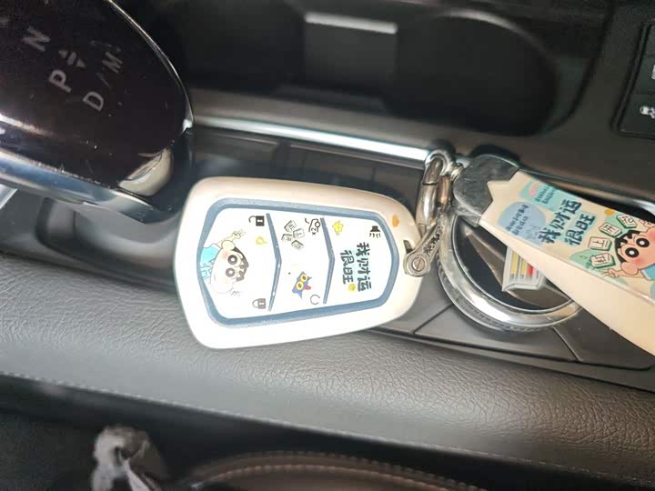 Фото 9 - Cadillac XT5