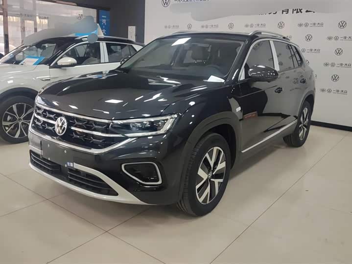 Фото 1 - Volkswagen Tayron