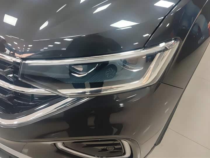 Фото 5 - Volkswagen Tayron