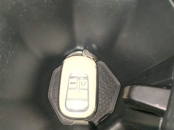 Фото 9 - Honda Accord