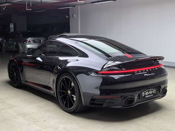 Фото 9 - Porsche 911