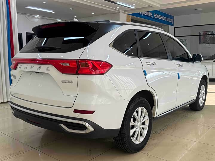 Фото 6 - Haval M6