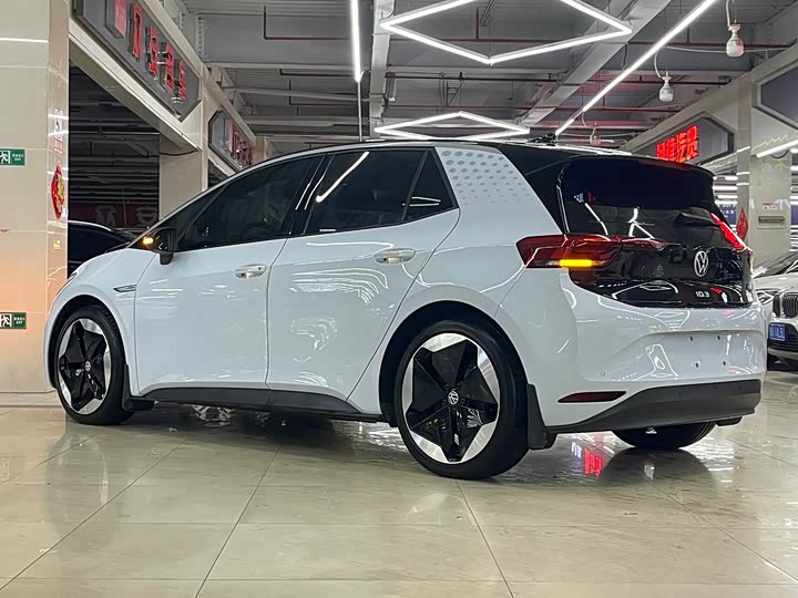 Фото 8 - Volkswagen ID.3