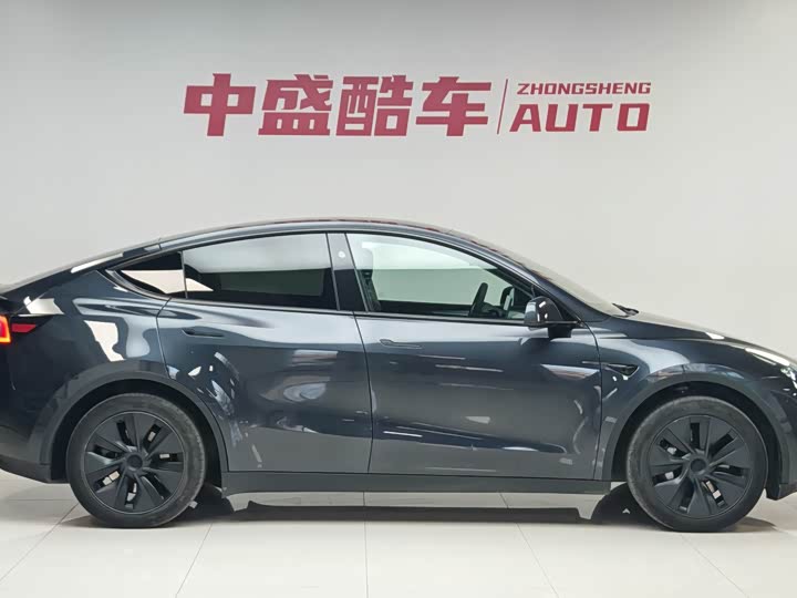 Фото 7 - Tesla Model Y