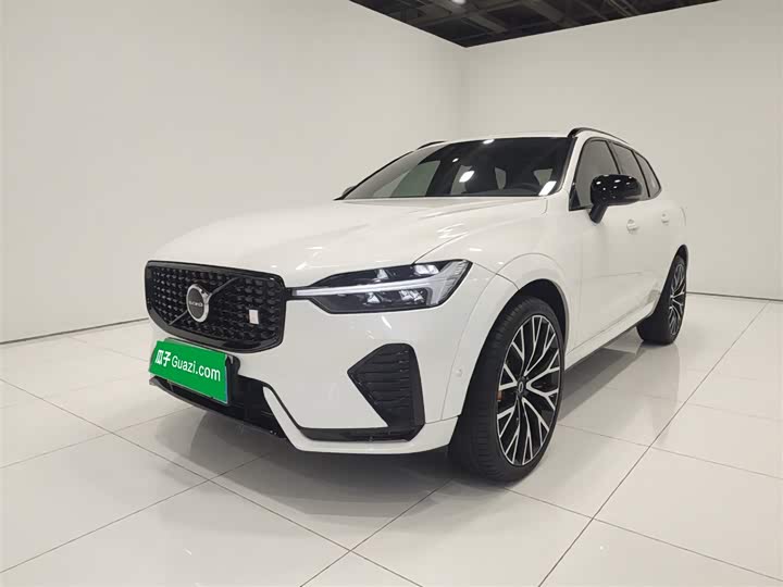 Фото 1 - Volvo XC60