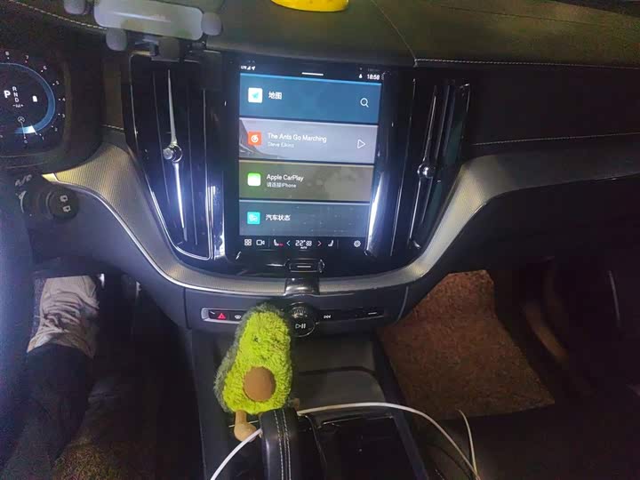 Фото 6 - Volvo XC60