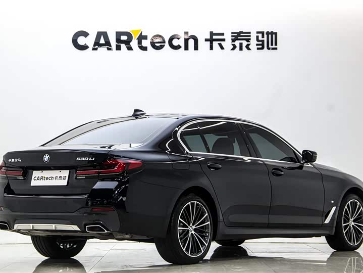 Фото 4 - BMW 5 Series