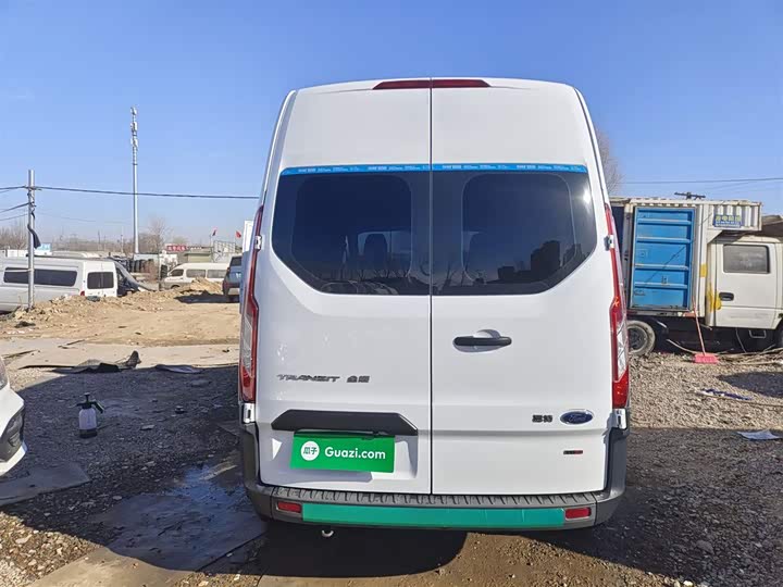 Фото 11 - Ford Transit