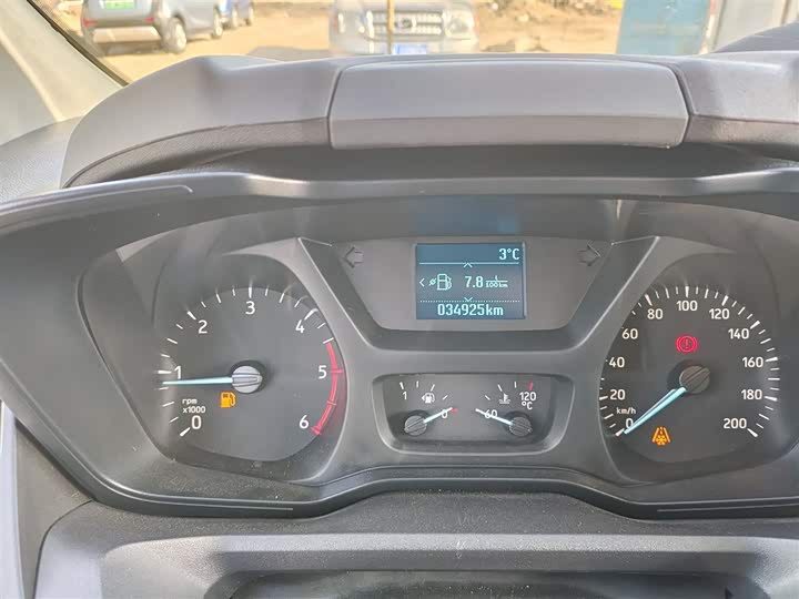 Фото 4 - Ford Transit