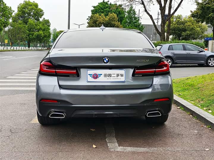 Фото 5 - BMW 5 Series