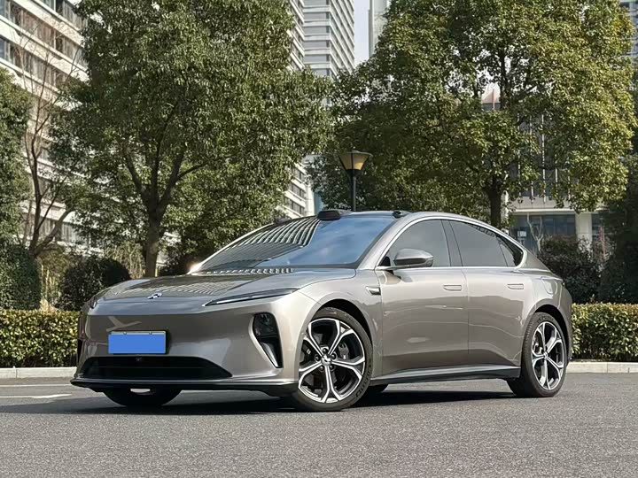 Фото 1 - Nio ET5