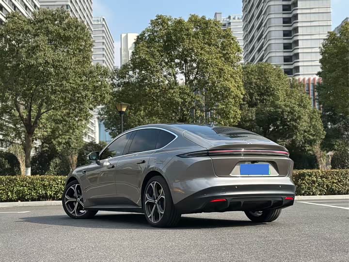 Фото 4 - Nio ET5