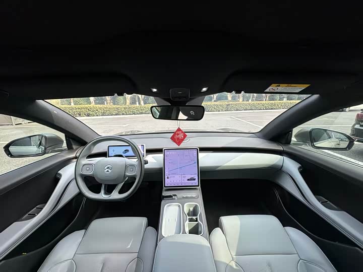 Фото 6 - Nio ET5